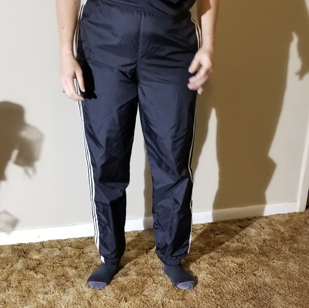 Women's windbreaker pants